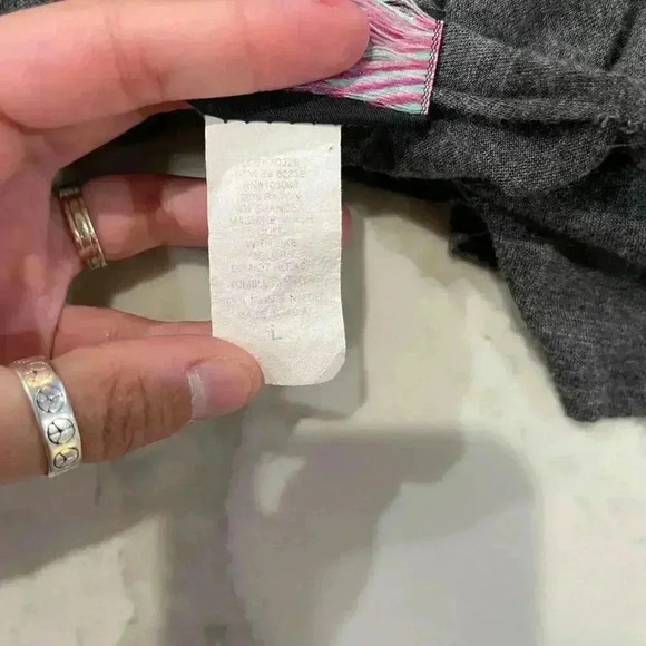 Say Anything Gray Short Sleeve Shirt Floral Embroidery Choker Style Womens Large - Picture 5 of 5